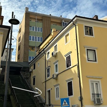 L Essenziale A Trieste Exterior foto